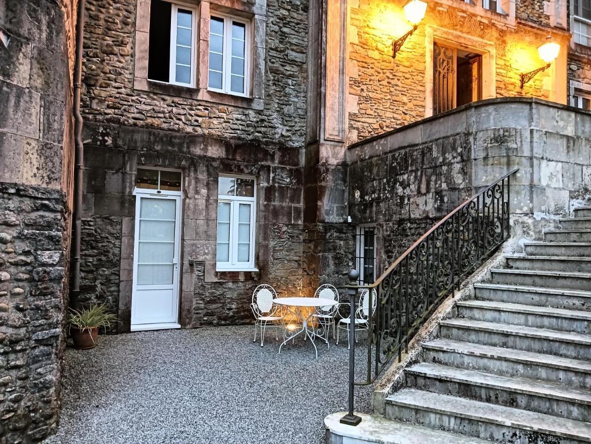 Chatescos - Estudio En Chateau Exterior foto